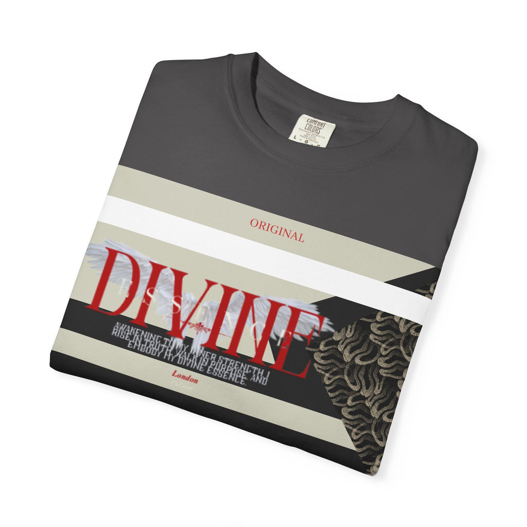 Divine Graphic T-Shirt — Vintage Snake Print Tee