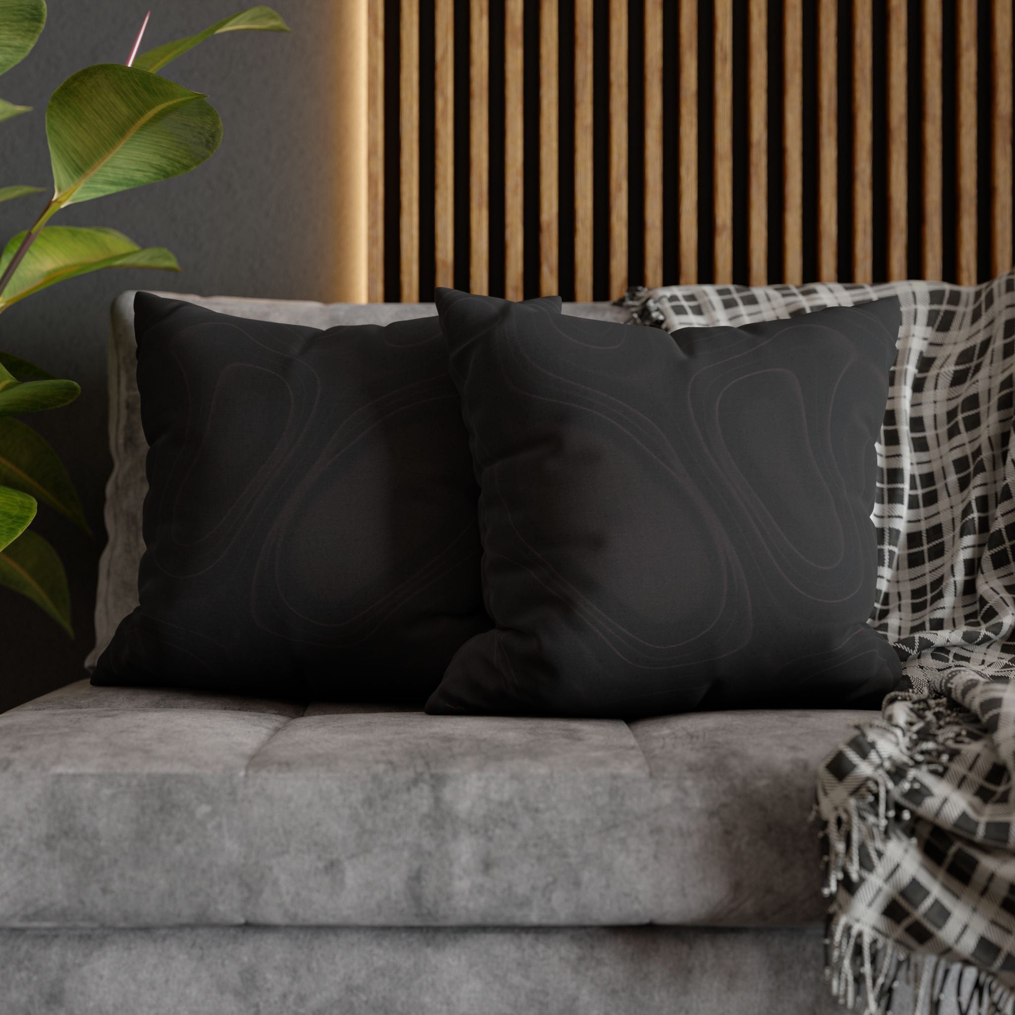 Onyx Pillowcase